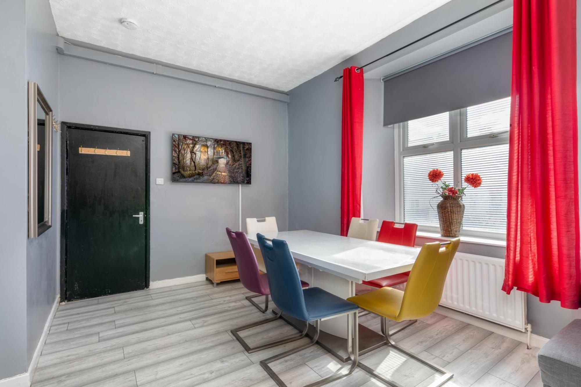 Newcastle City Centre Super Spacious Town House Free Parking And Wi-Fi Zewnętrze zdjęcie