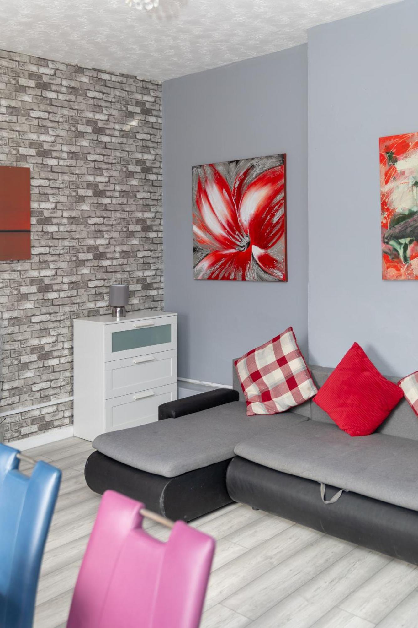 Newcastle City Centre Super Spacious Town House Free Parking And Wi-Fi Zewnętrze zdjęcie
