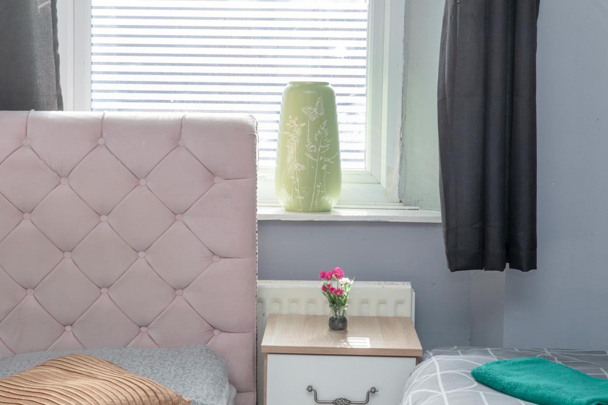 Newcastle City Centre Super Spacious Town House Free Parking And Wi-Fi Zewnętrze zdjęcie